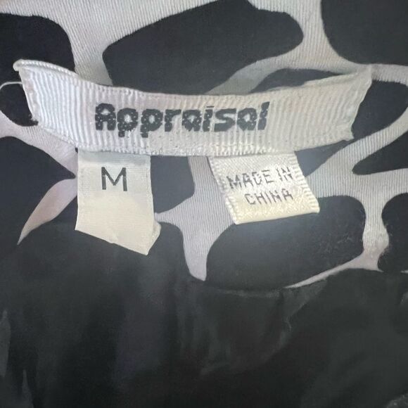 Black and white giraffe animal print trench coat size medium - Picture 7 of 8